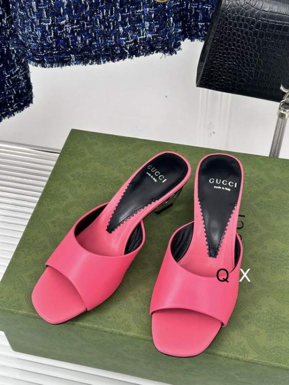 Picture of Gucci Shoes _SKUGuccicoloursz35-40HY01316797